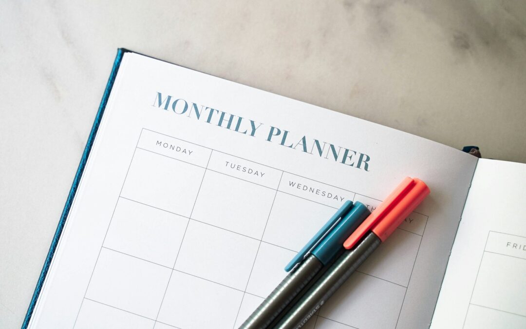 Payroll Frequency: Weekly vs Monthly vs Four-Weekly